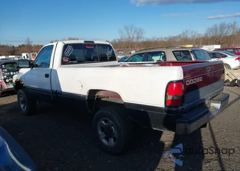 1997 Dodge Ram 2500 Lt z USA, uszkodzony, nr VIN 1B7KF26D0VJ517748